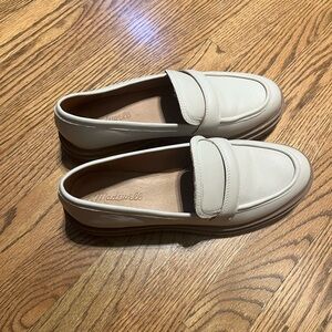 NWOT Cream Madewell Loafers W9.5